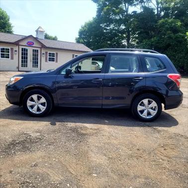 2015 Subaru Forester 2.5i