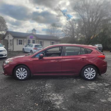 2017 Subaru Impreza 2.0i