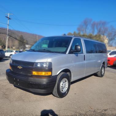 2019 Chevrolet Express 3500 LS