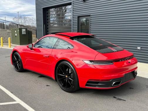 2022 Porsche 911 