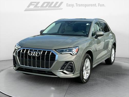2025 Audi Q3 Premium 45 TFSI S line quattro Tiptronic