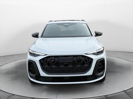 2025 Audi SQ5 Premium Plus TFSI quattro S tronic