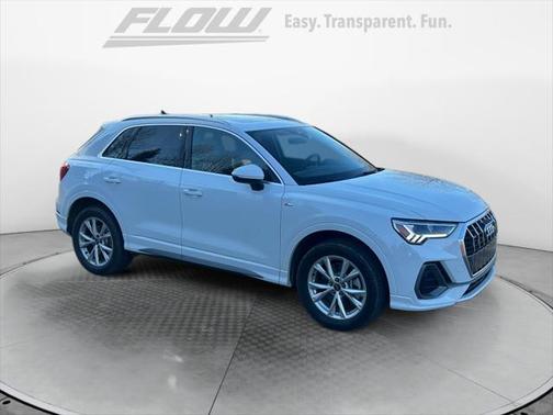 2025 Audi Q3 Premium 45 TFSI S line quattro Tiptronic