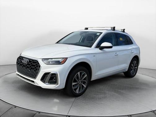 2023 Audi Q5 Premium Plus 45 TFSI S line quattro