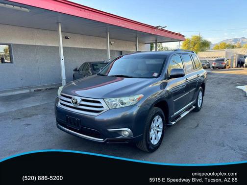 2013 Toyota Highlander SE