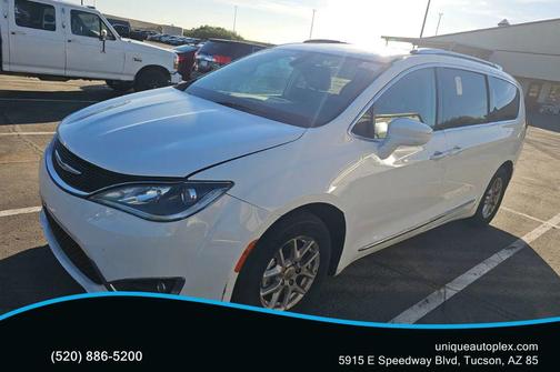 2020 Chrysler Pacifica Touring L