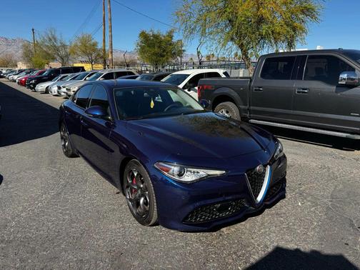 2017 Alfa Romeo Giulia Ti