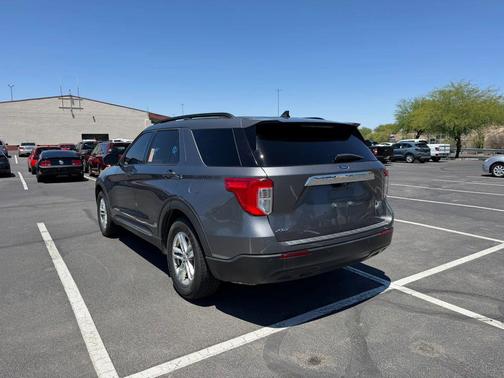 Carbonized Gray Metallic 2021 Ford Explorer XLT