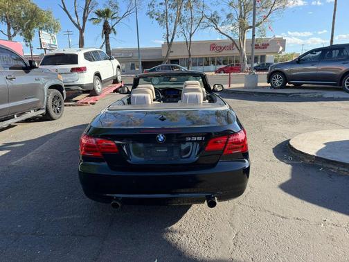 2011 BMW 335 335i Convertible 2D