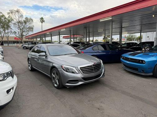 Silver 2015 Mercedes-Benz S-Class S 550 Sedan 4D