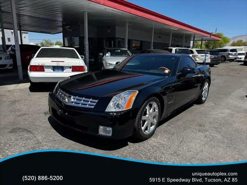 2004 Cadillac XLR Base