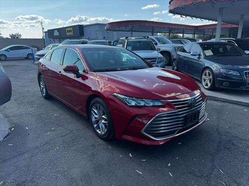 2021 Toyota Avalon XLE