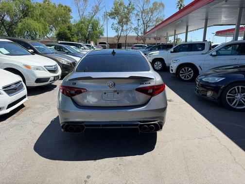Gray 2021 Alfa Romeo Giulia Base