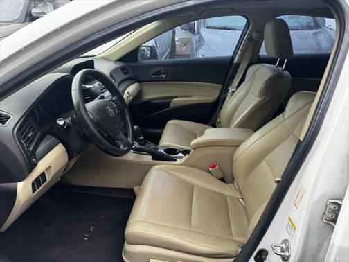 2013 Acura ILX 2.0L Technology