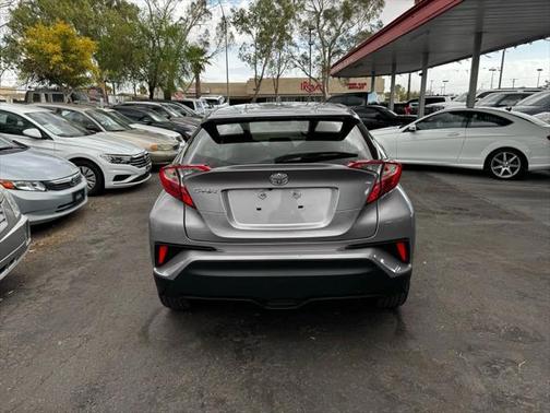 2019 Toyota C-HR XLE