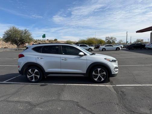 2018 Hyundai TUCSON Value