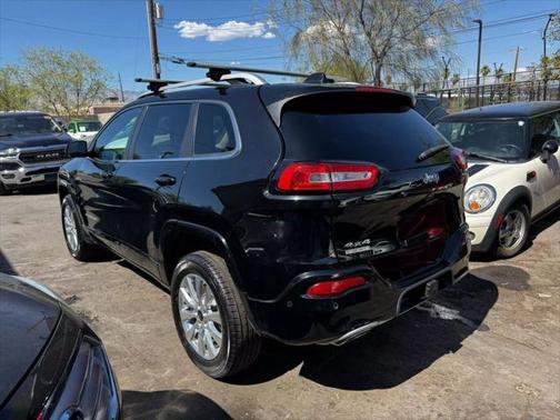 2017 Jeep Cherokee Overland