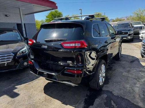 2017 Jeep Cherokee Overland