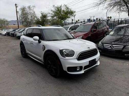 2018 MINI Countryman Cooper
