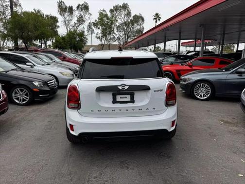 2018 MINI Countryman Cooper