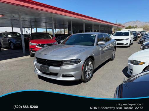 2016 Dodge Charger SXT