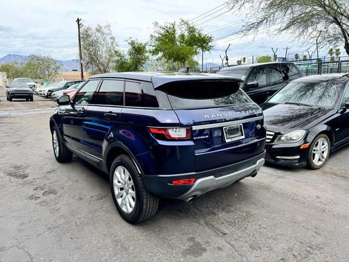 2019 Land Rover Range Rover Evoque SE Premium Sport Utility 4D