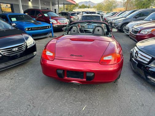 2002 Porsche Boxster Cabriolet 2D