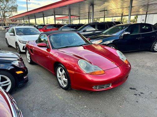 2002 Porsche Boxster Cabriolet 2D