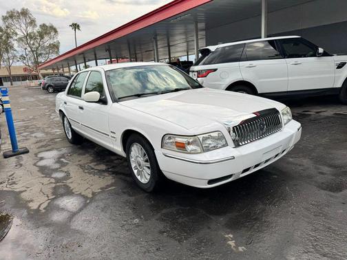 2010 Mercury Grand Marquis LS Sedan 4D