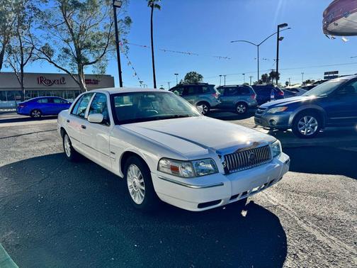 2010 Mercury Grand Marquis LS Sedan 4D