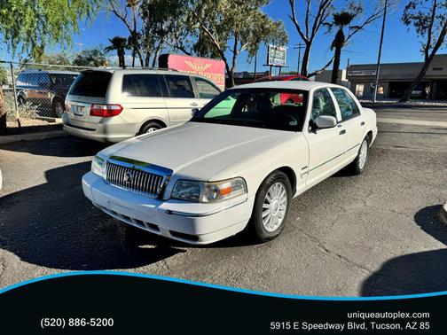 2010 Mercury Grand Marquis LS Sedan 4D