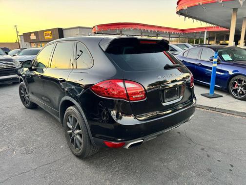 2012 Porsche Cayenne Cayenne