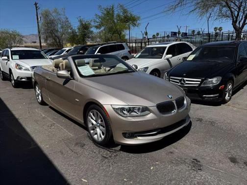 2012 BMW 328 328i Convertible 2D