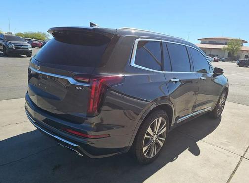 2021 Cadillac XT6 Premium Luxury FWD