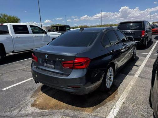 2017 BMW 320 i