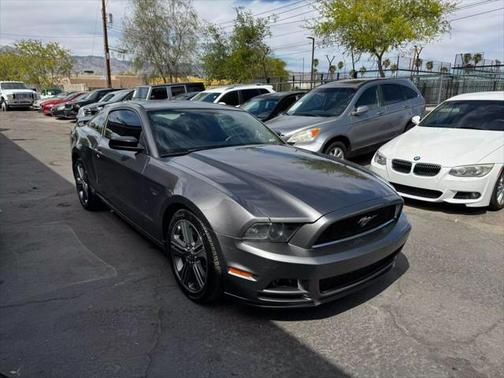 2014 Ford Mustang V6