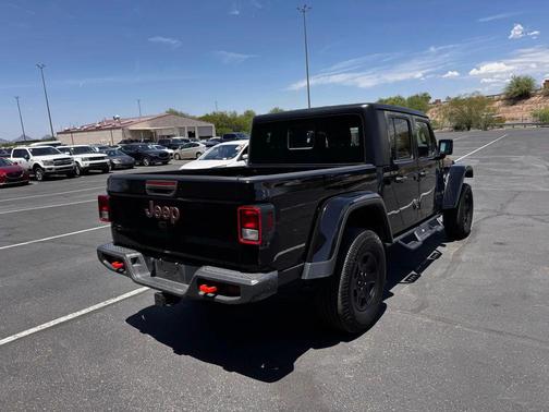 2023 Jeep Gladiator Mojave 4x4