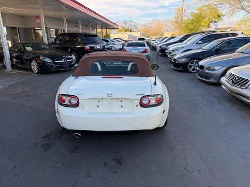 2006 Mazda MX-5 Miata Grand Touring