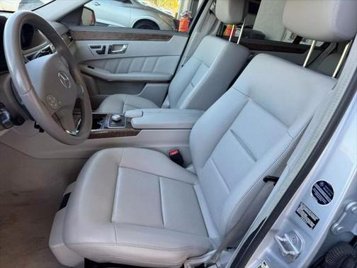 2011 Mercedes-Benz E-Class E 350 Sedan 4D