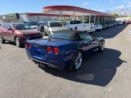 2005 Chevrolet Corvette Base