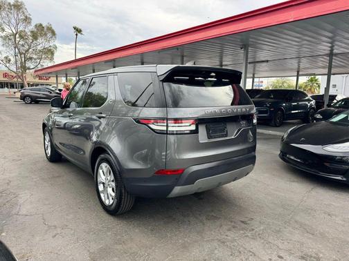 2019 Land Rover Discovery SE