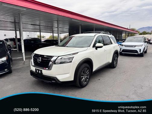 2022 Nissan Pathfinder SV 2WD