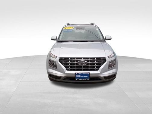 2022 Hyundai VENUE SEL