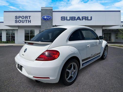 2012 Volkswagen Beetle Base