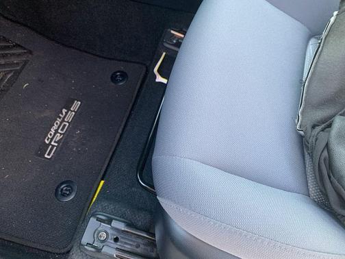 2024 Toyota Corolla Hybrid SE