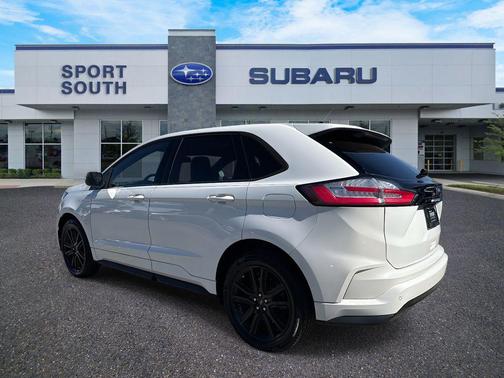 2022 Ford Edge ST Line