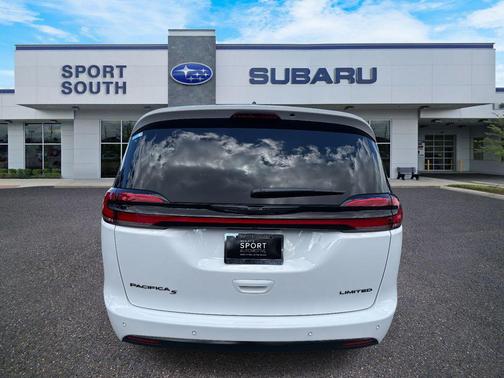 2025 Chrysler Pacifica Limited