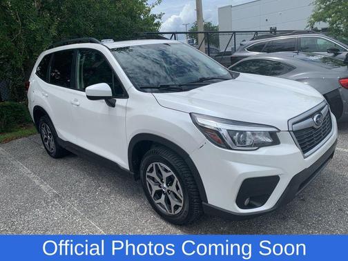 Crystal White Pearl 2020 Subaru Forester Premium