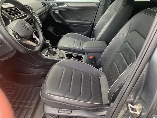 2024 Volkswagen Tiguan 2.0T SEL R-Line 4MOTION