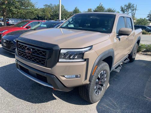 2023 Nissan Frontier PRO-4X